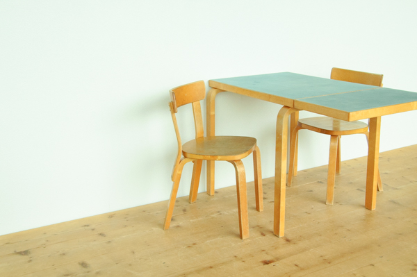 北欧家具 artek アルヴァ・アアルト テーブル