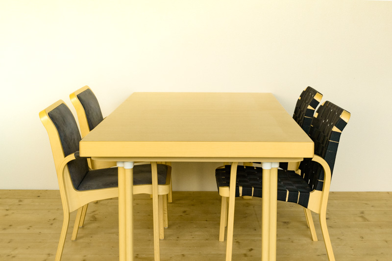 北欧家具 artek アルヴァ・アアルト テーブル